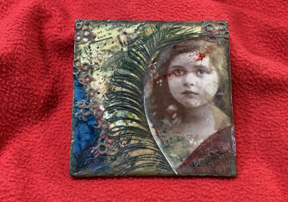 . . .  SOLD . . . Eight Pieces for Gerri . . . - Image 177